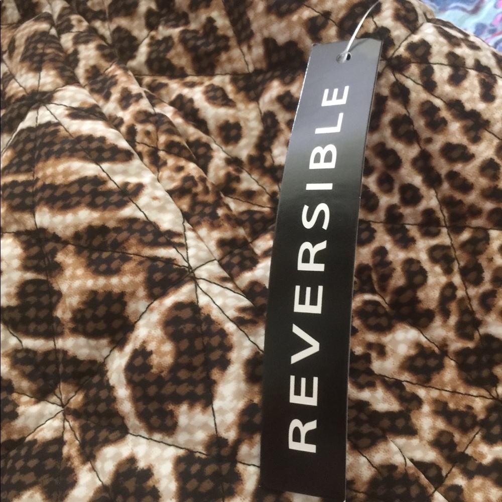Ruby Rd. Leopard Reversible Vest - Picture 4 of 6